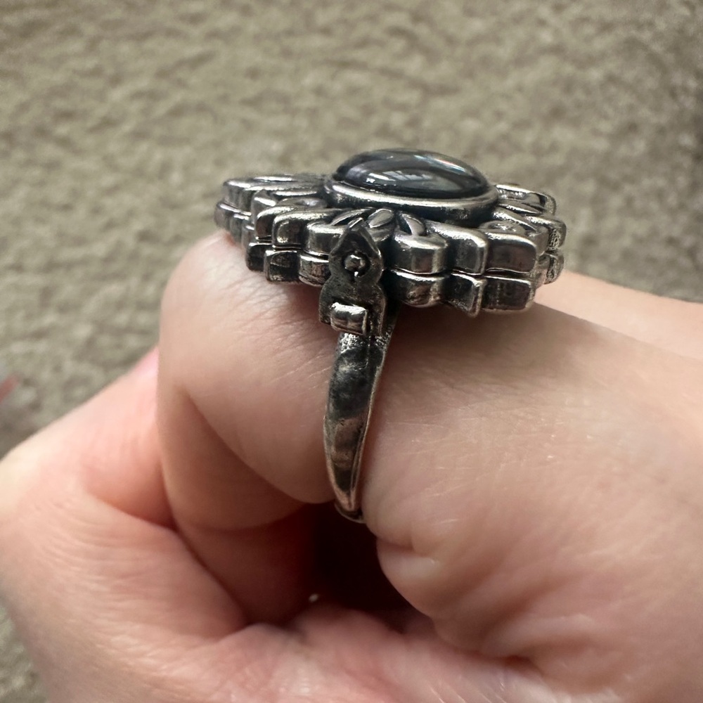 Abalone Shell Sunflower Statement Ring - image 5